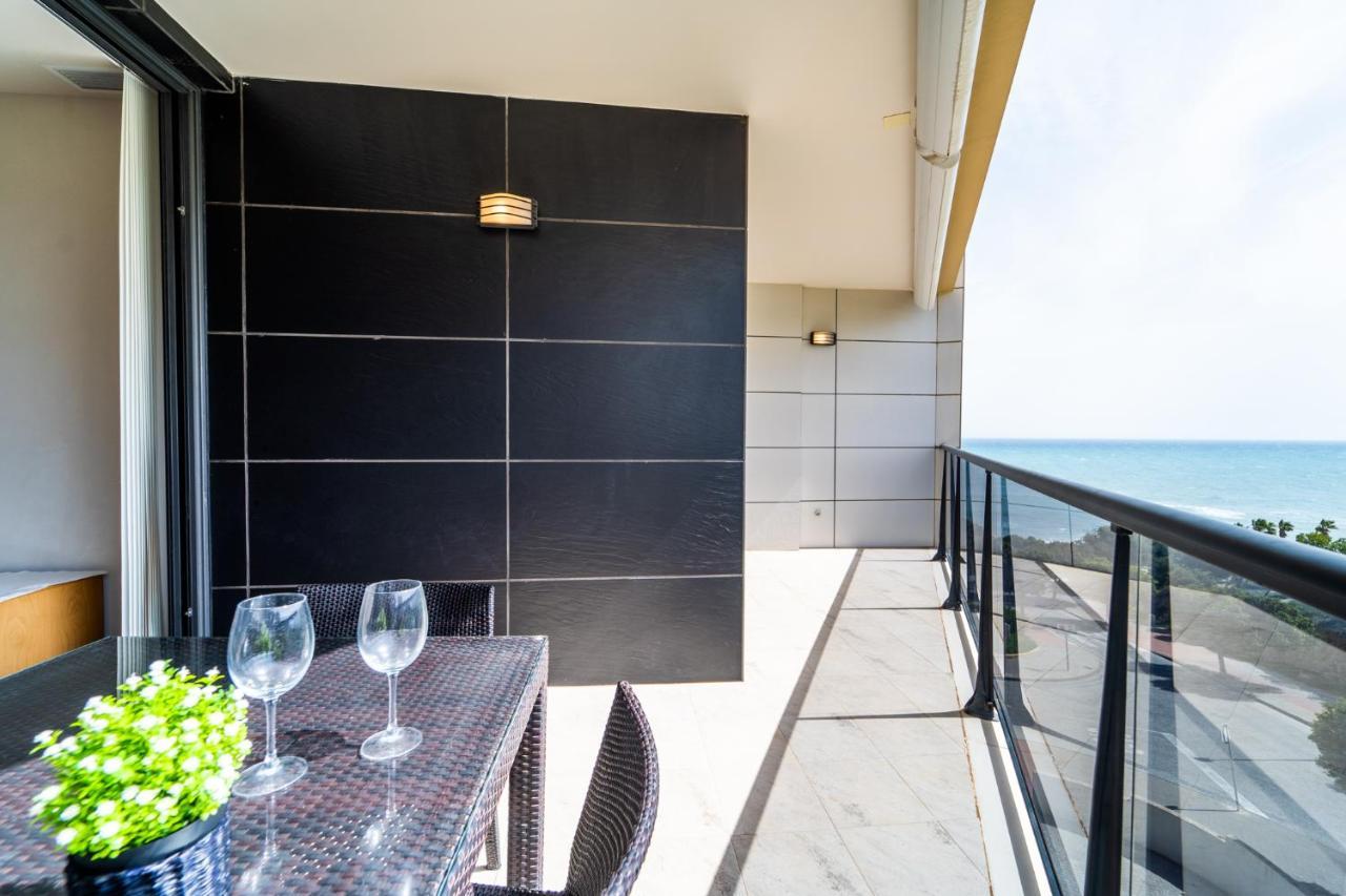 Primera Linea De Mar Con Piscina, Gimnasio Y Parking 2 Hab Y 2 Banos Villajoyosa Bagian luar foto