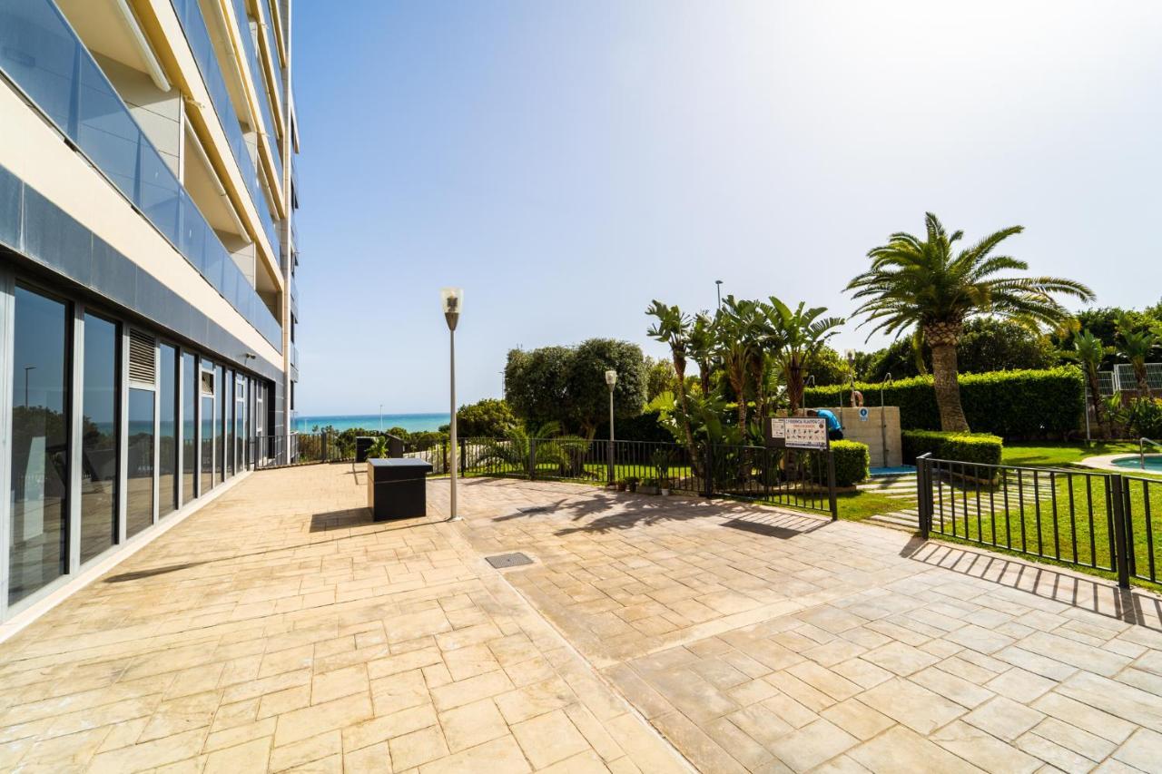 Primera Linea De Mar Con Piscina, Gimnasio Y Parking 2 Hab Y 2 Banos Villajoyosa Bagian luar foto