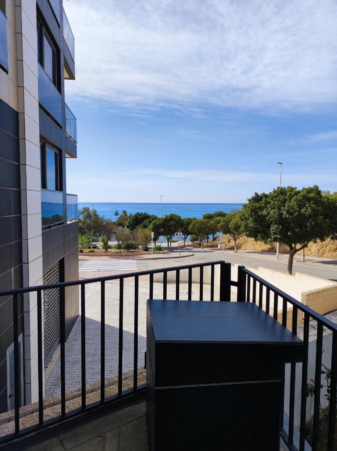Primera Linea De Mar Con Piscina, Gimnasio Y Parking 2 Hab Y 2 Banos Villajoyosa Bagian luar foto
